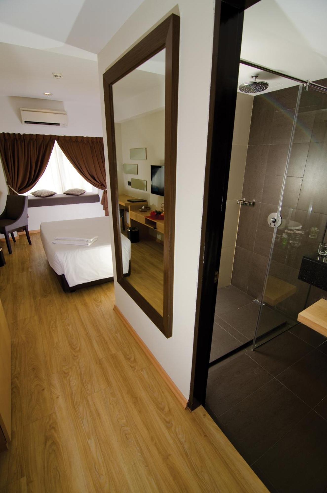 C'Haya Hotel Kota Kinabalu Quarto foto
