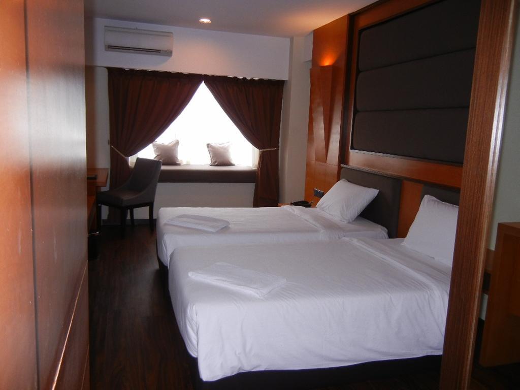C'Haya Hotel Kota Kinabalu Quarto foto